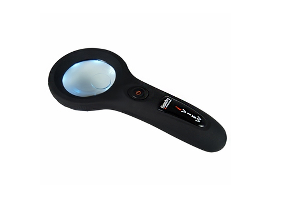 Jewelry cleaning magnifier
